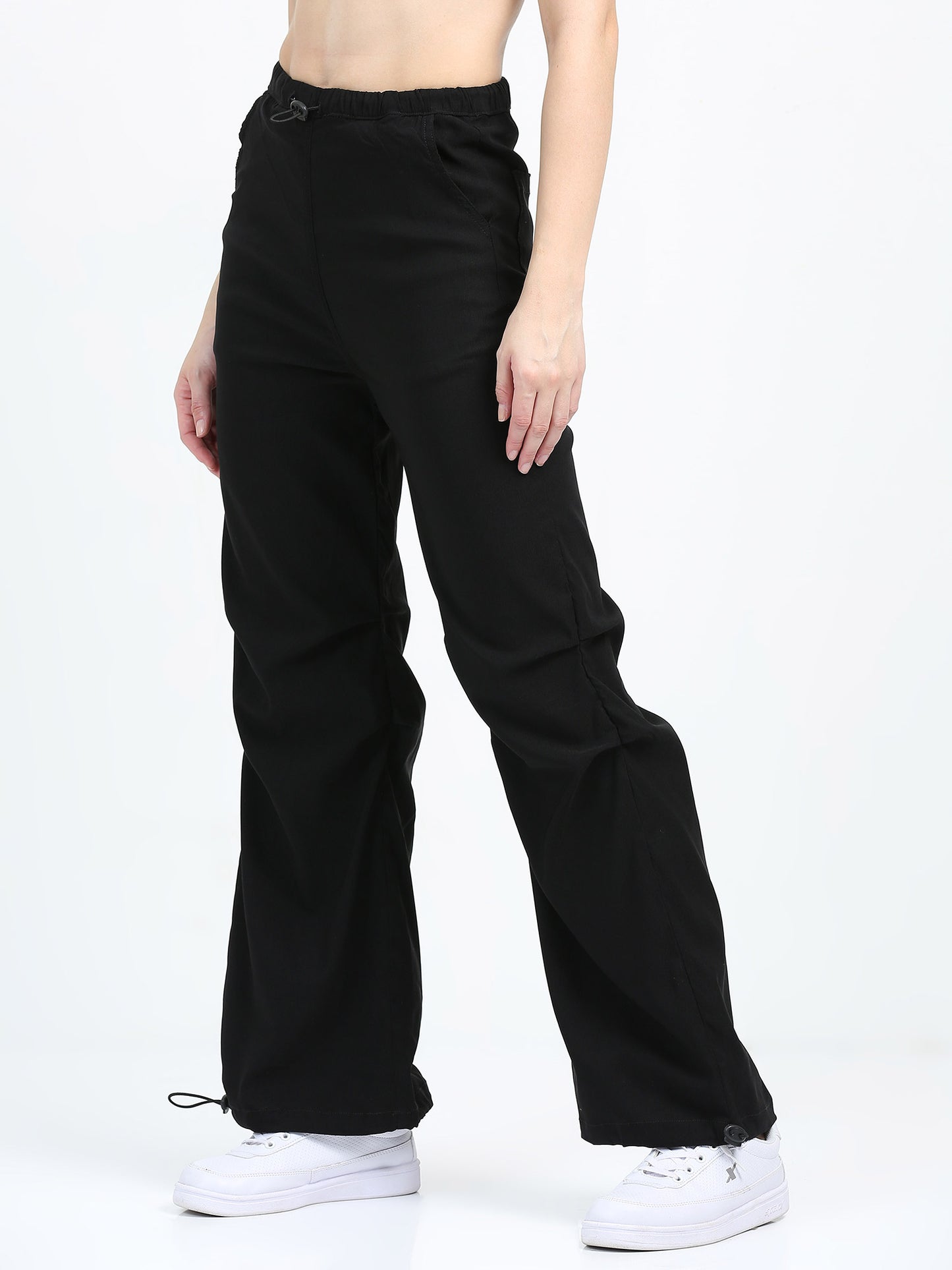 Women Parachute Trouser-Black