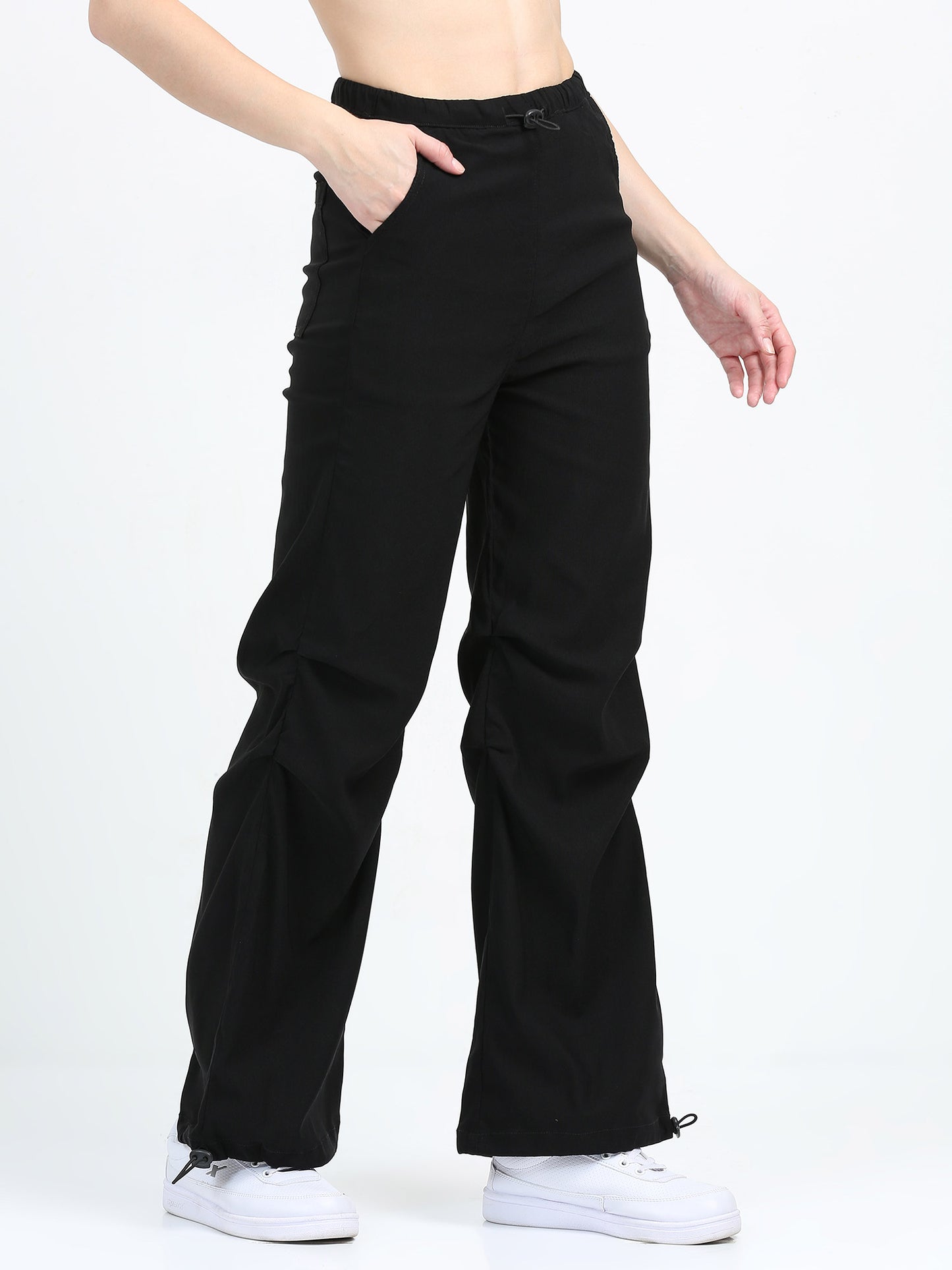 Women Parachute Trouser-Black