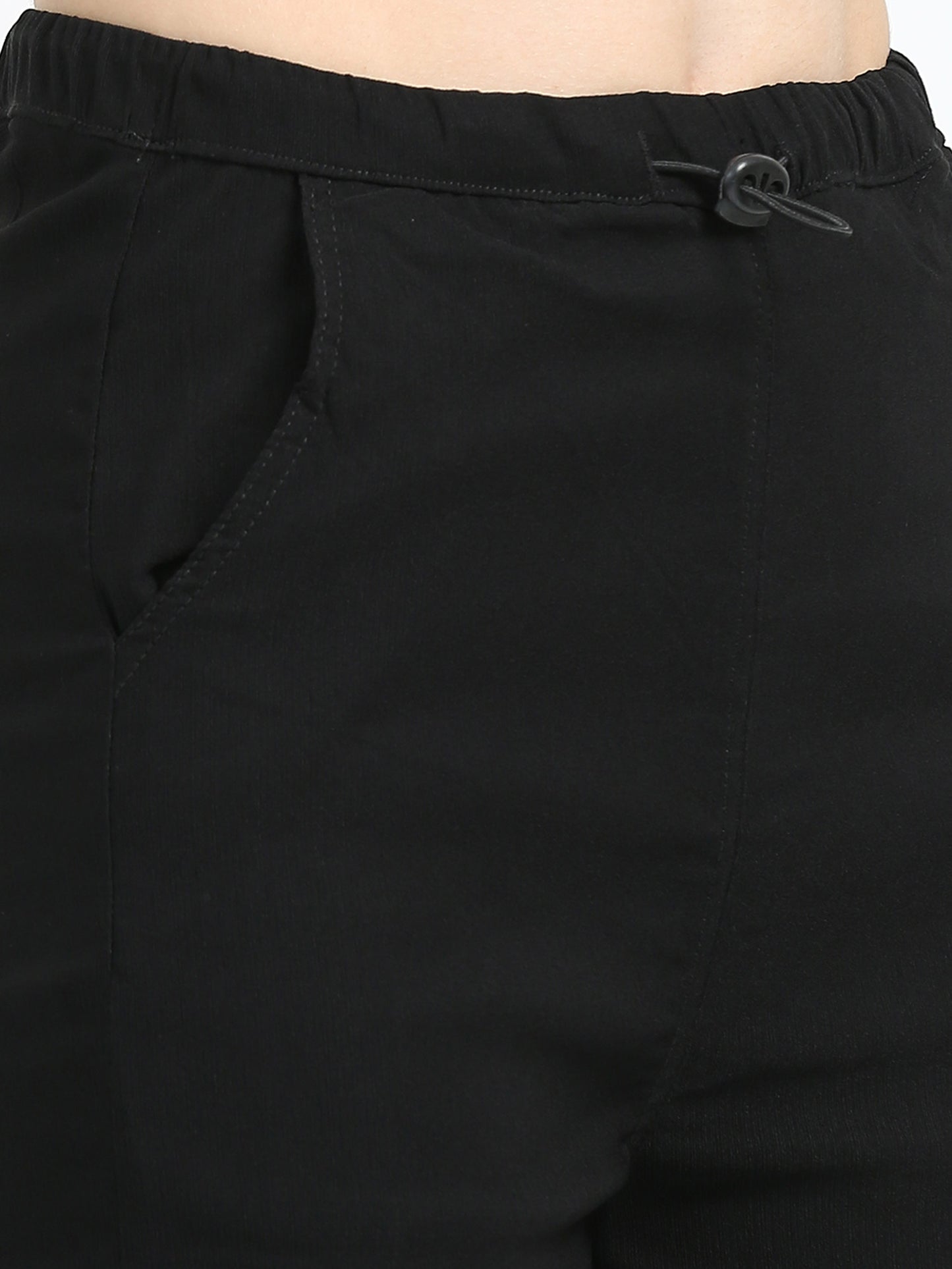 Women Parachute Trouser-Black