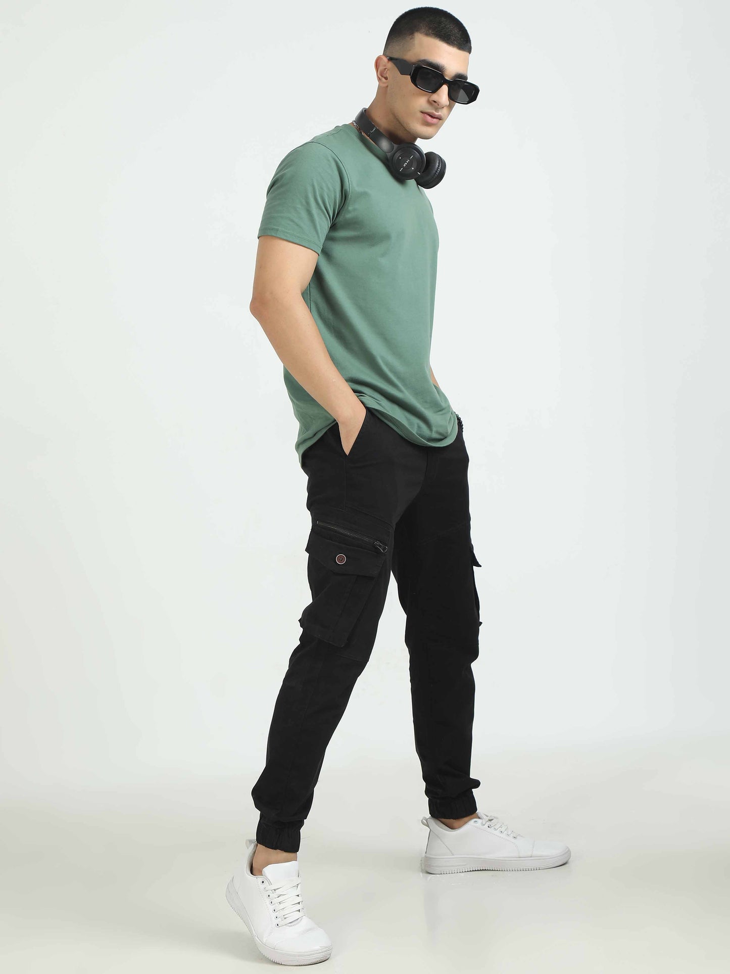 Black Zipper Cargo Pants For Men