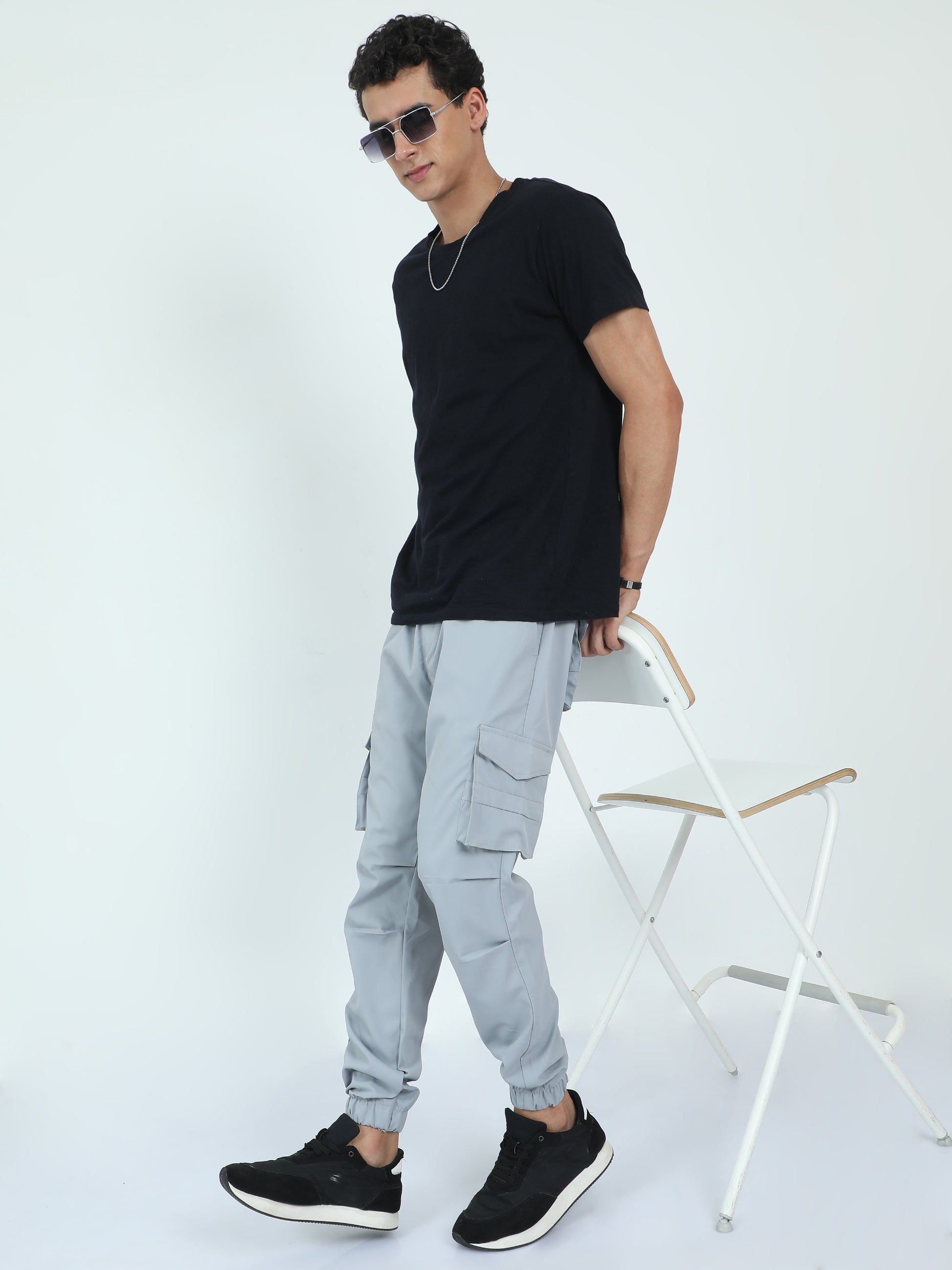 Light Grey Street Cargo Jogger Pants For Men