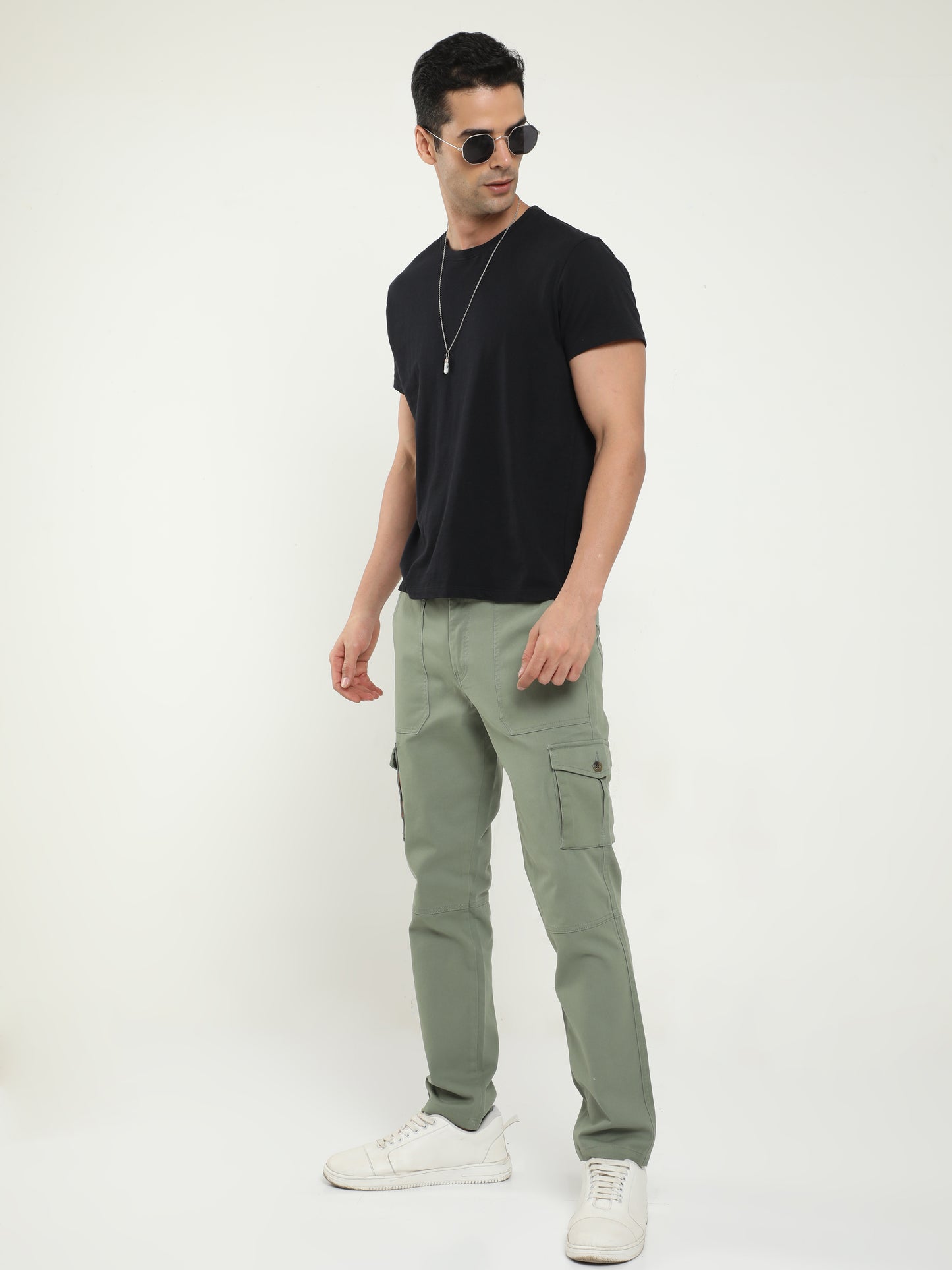 Men Classic Cargo Pant- Olive