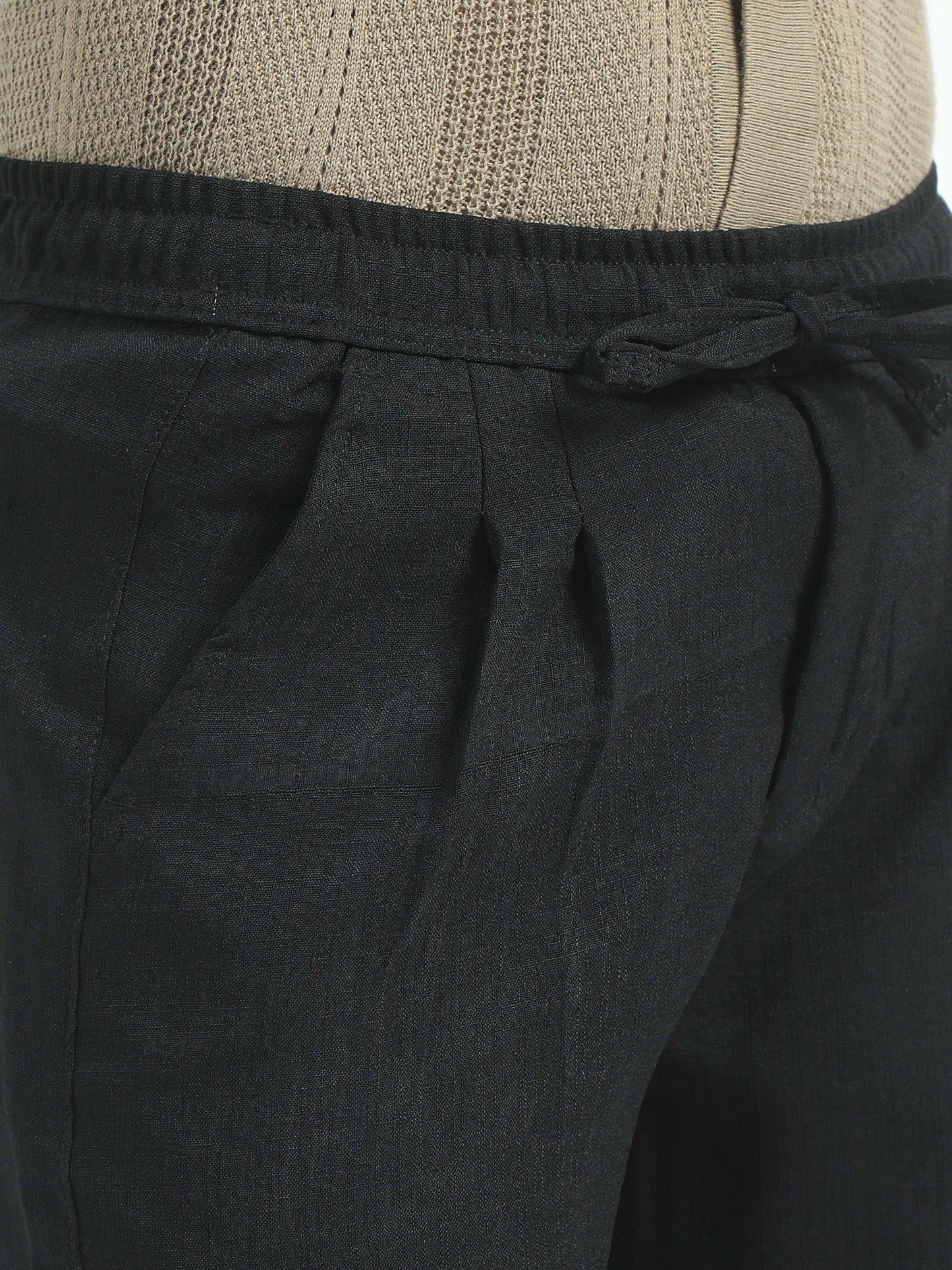 Men Air Linen Summer Shorts-Black