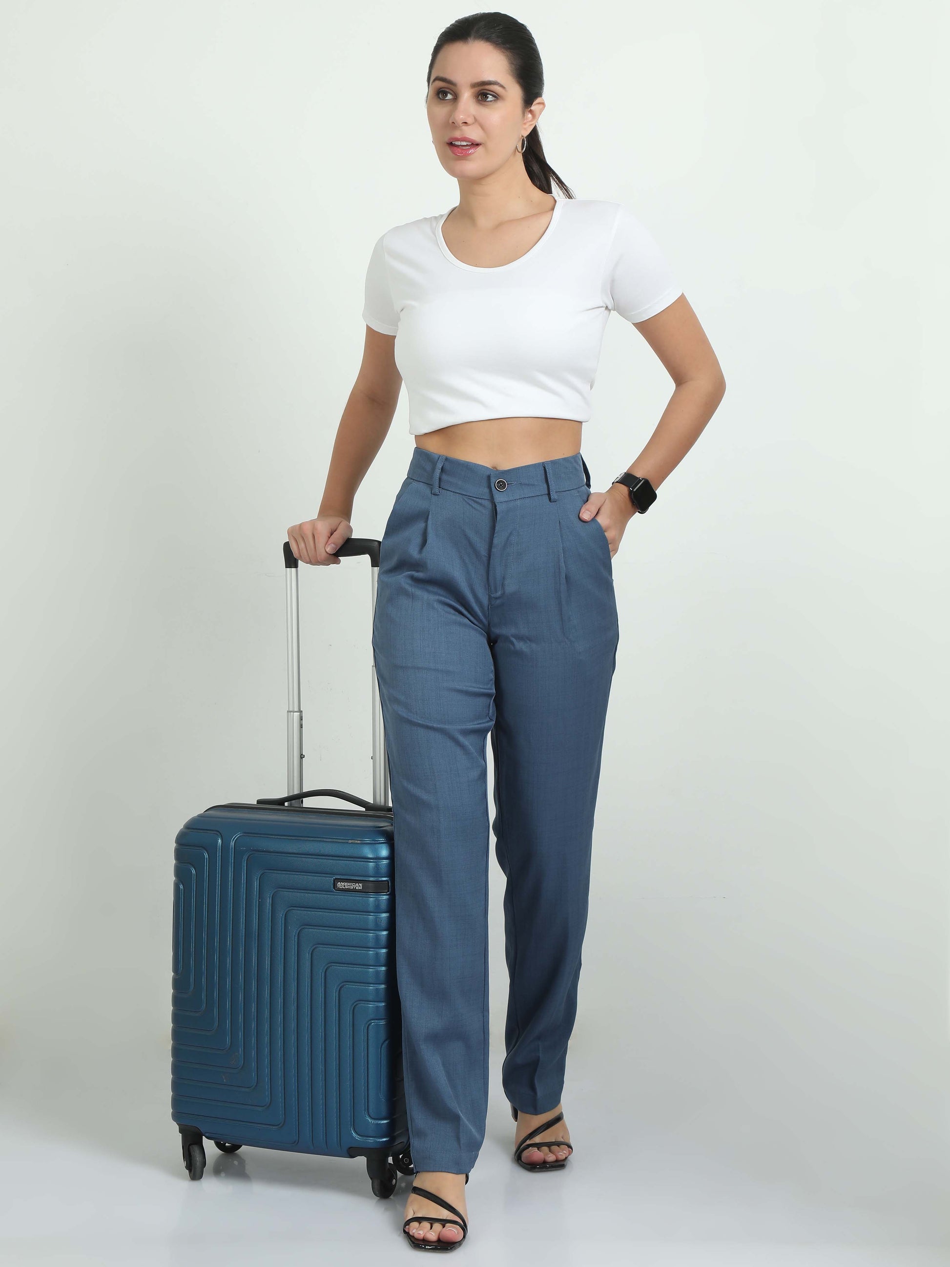 Bon Voyage Women Blue Pleated Pants