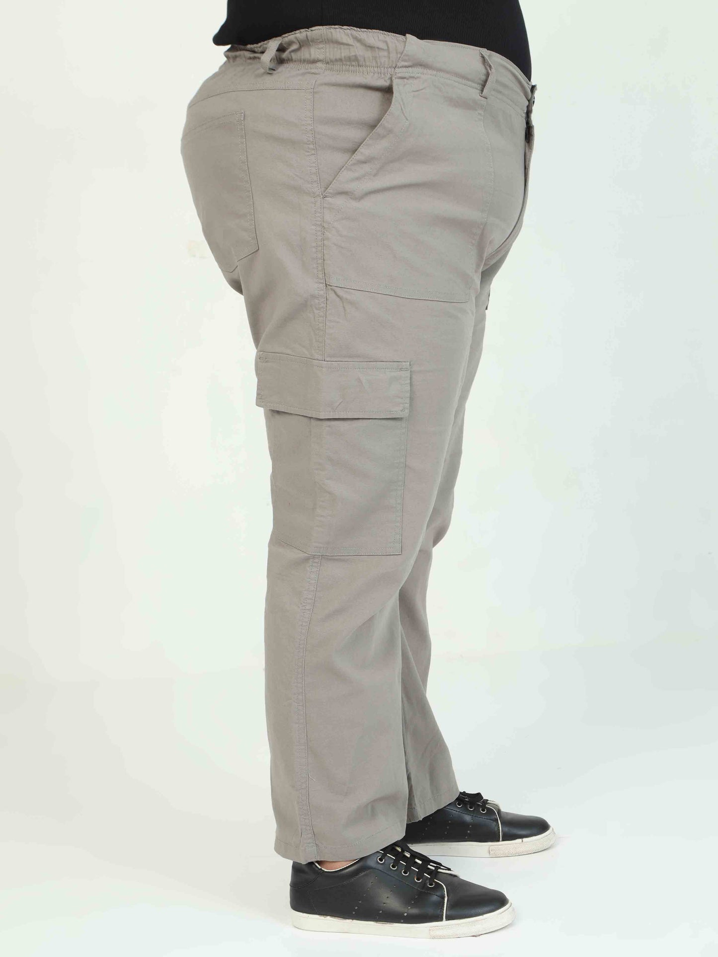 Khakhi Women's Plus Size Cargo Pants