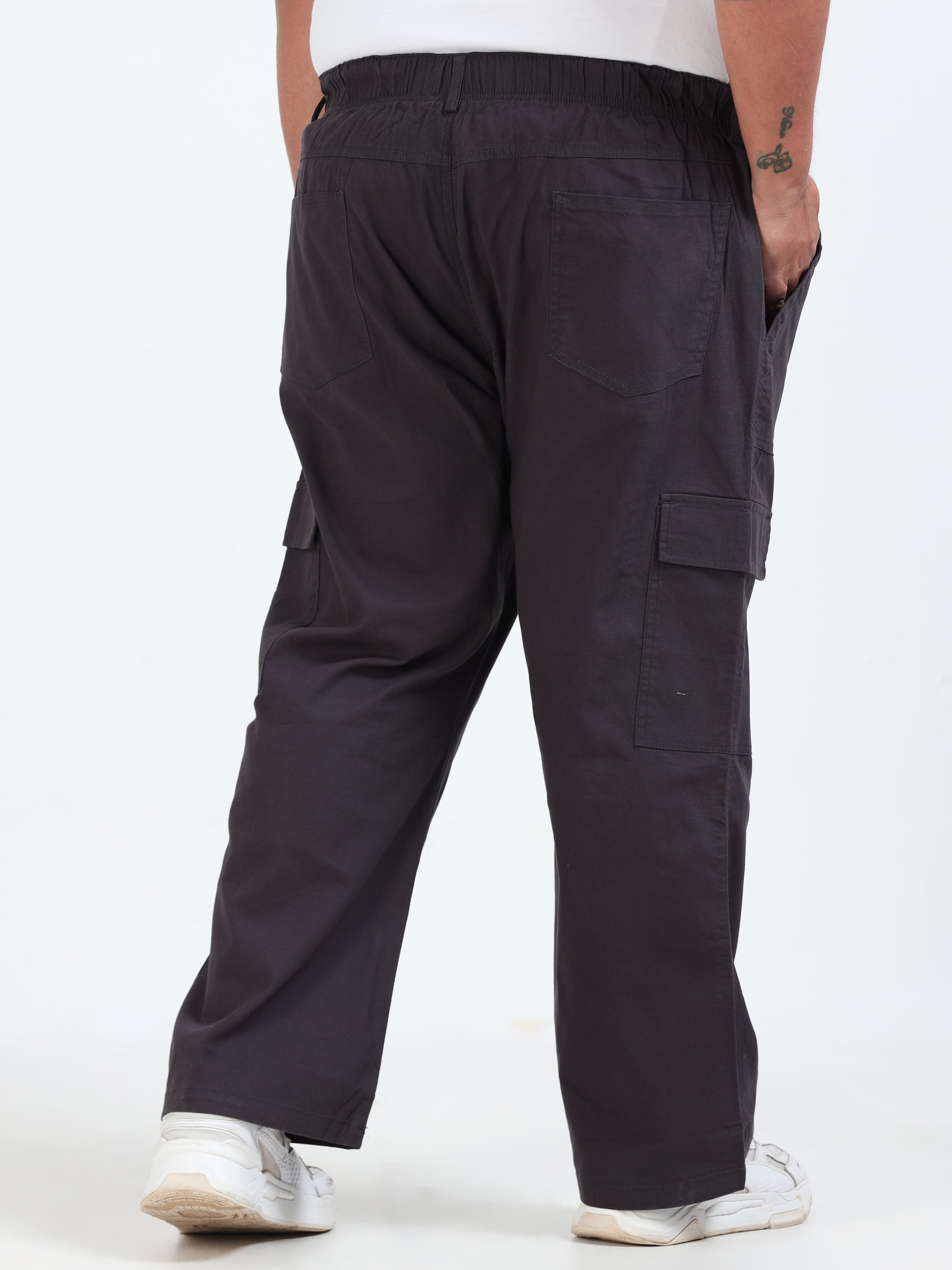 Classic Curve Graphite Big Size Cargo Pants for Men